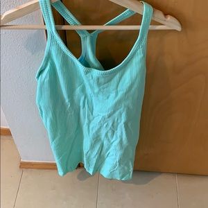 Lulu Lemon tank